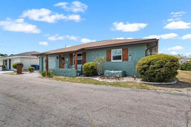 Photo - 706 W Brockton Pl