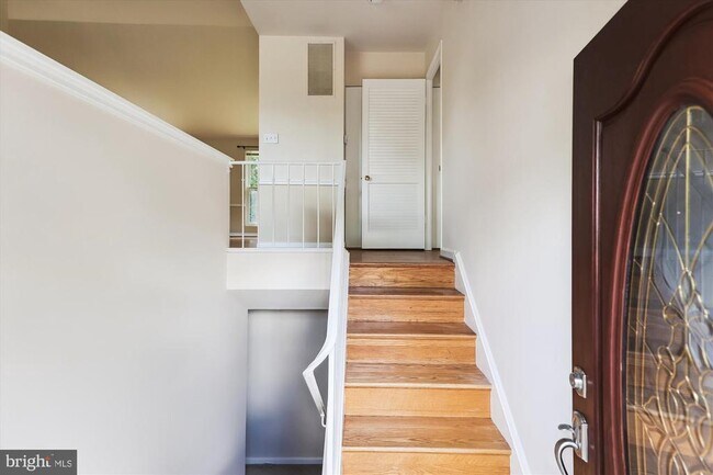 Photo - 6916 Southridge Dr