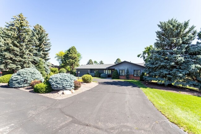 Photo - Ranch Style Home Located inside Kissing Ca...