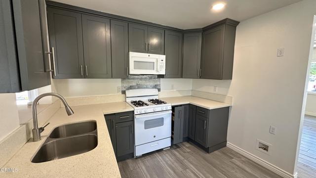 11390 Violeta St