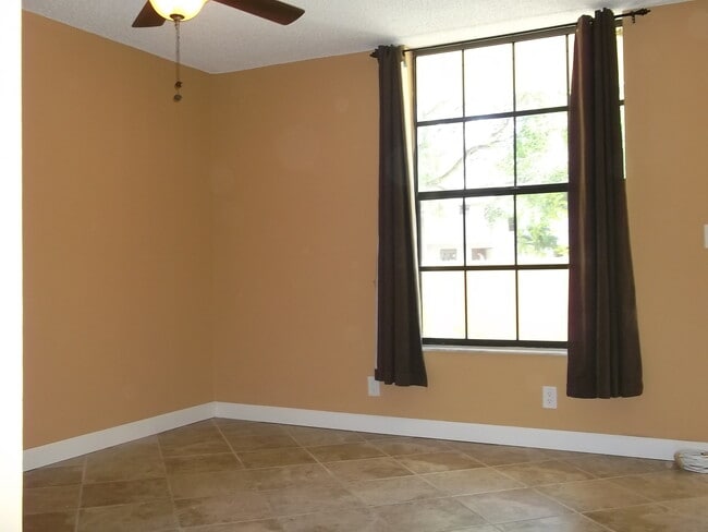 Photo - 743 SE 1st Way