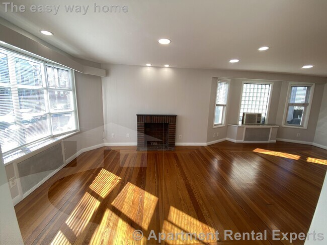 Photo - 16 Alexander Ave