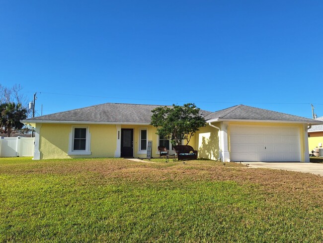 3 BEDROOM POOL HOME OASIS IN FLORIDA SHORE... - 3 BEDROOM POOL HOME OASIS IN FLORIDA SHORE...