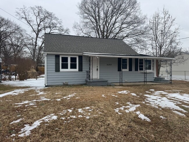 Photo - 16207 Lucia Dr