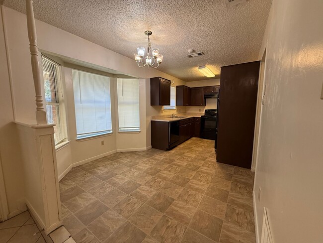 Photo - 412 Baumann Dr
