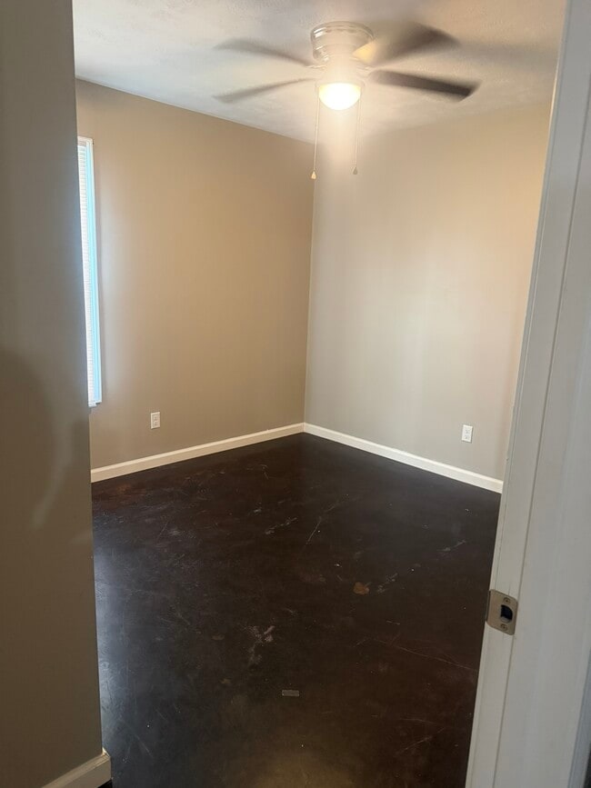 Photo - 2308 7th St