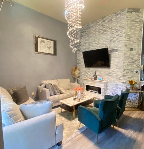 Photo - 4863 Via Palm Lakes