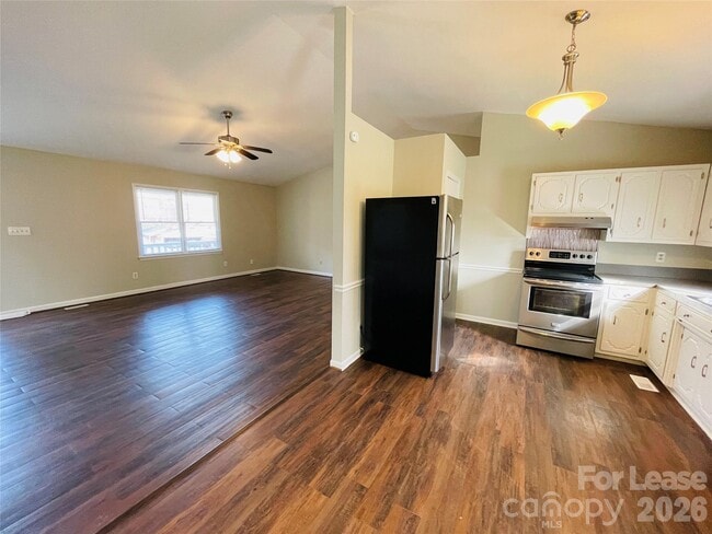 Photo - 2499 Brookwood Rd