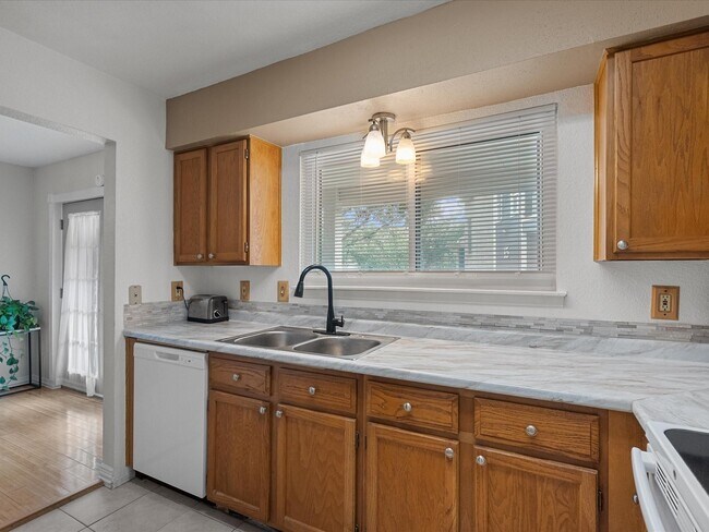 Photo - 18515 Egret Bay Blvd Unidad True