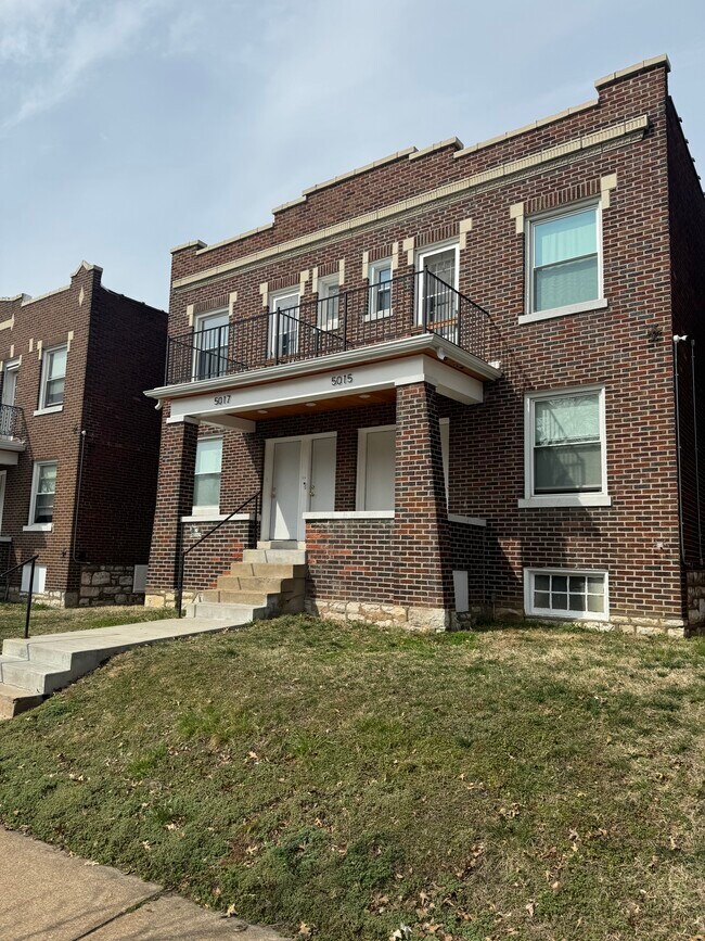 Front facade - 5015 S Broadway Ave Unidad 5015