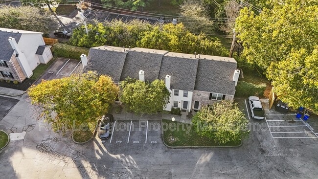 Photo - 3175 Kirklevington Dr