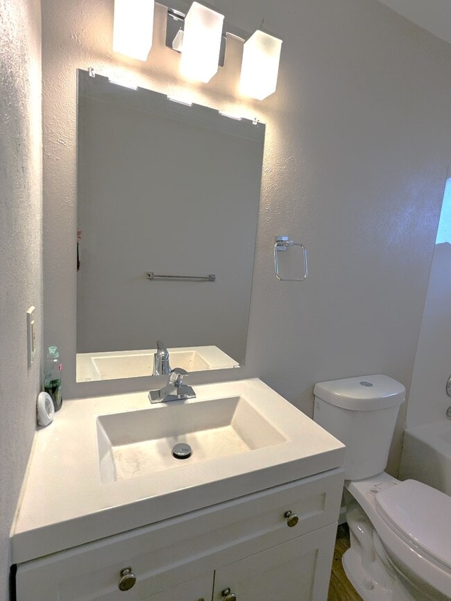 Building Photo - 14240 E 22nd Pl Rental