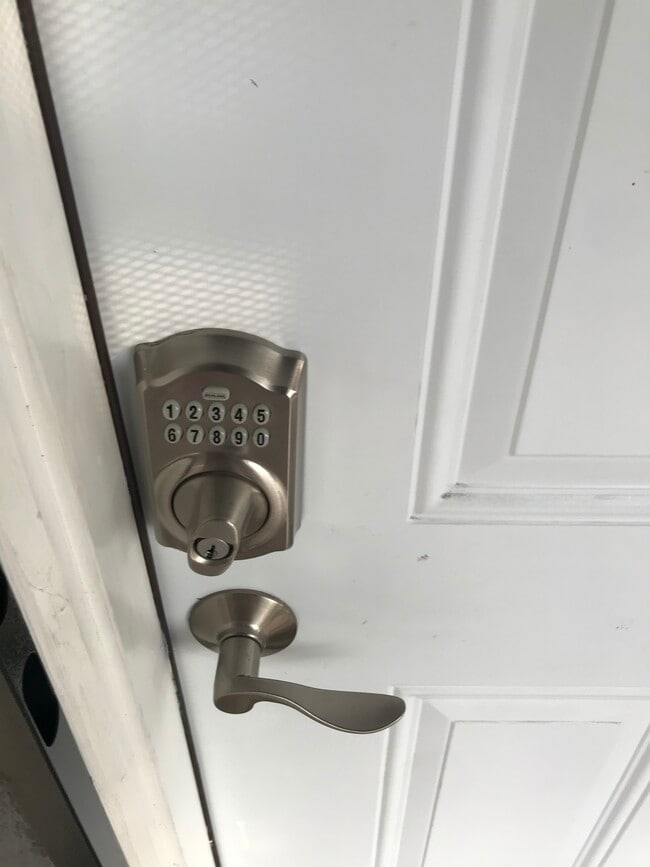 Photo - 1151 E 15th st