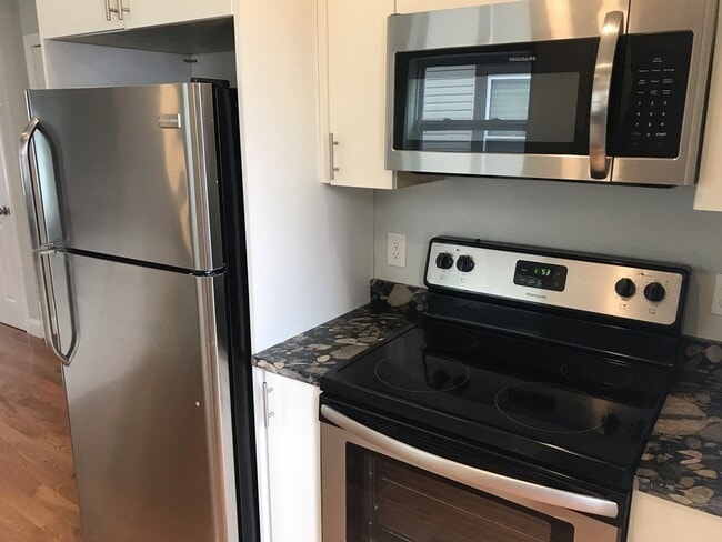 Photo - 50 Linden St Unit 2