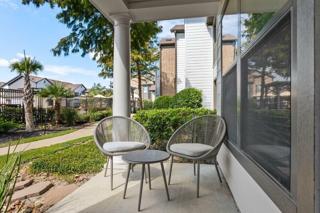 Avenues at Northpointe - Patio