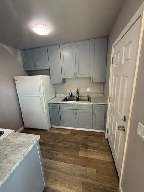 Photo - 474 Delaware St