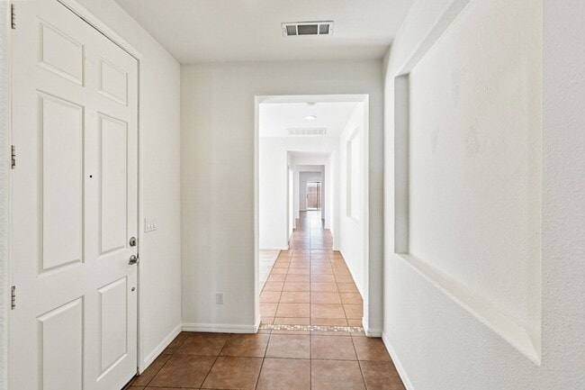 Photo - Lovely Northwest Gated Community Home