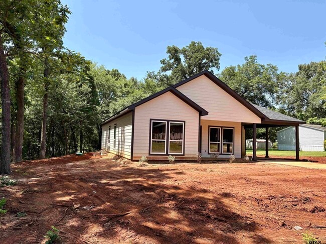Building Photo - 682 el Paso Dr