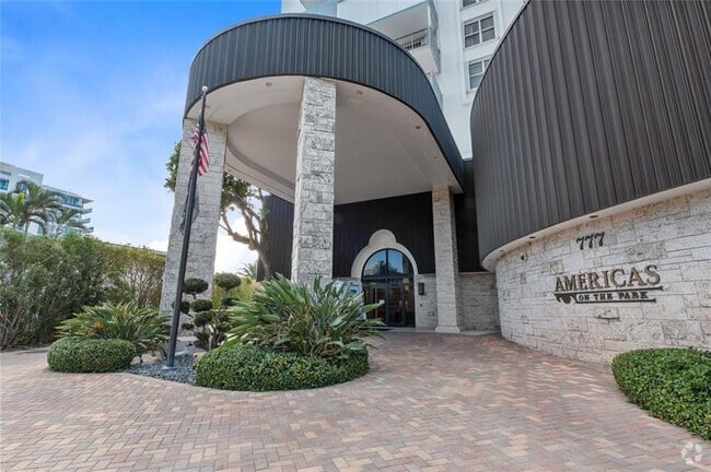 Building Photo - 777 Bayshore Dr Unit 705 Rental