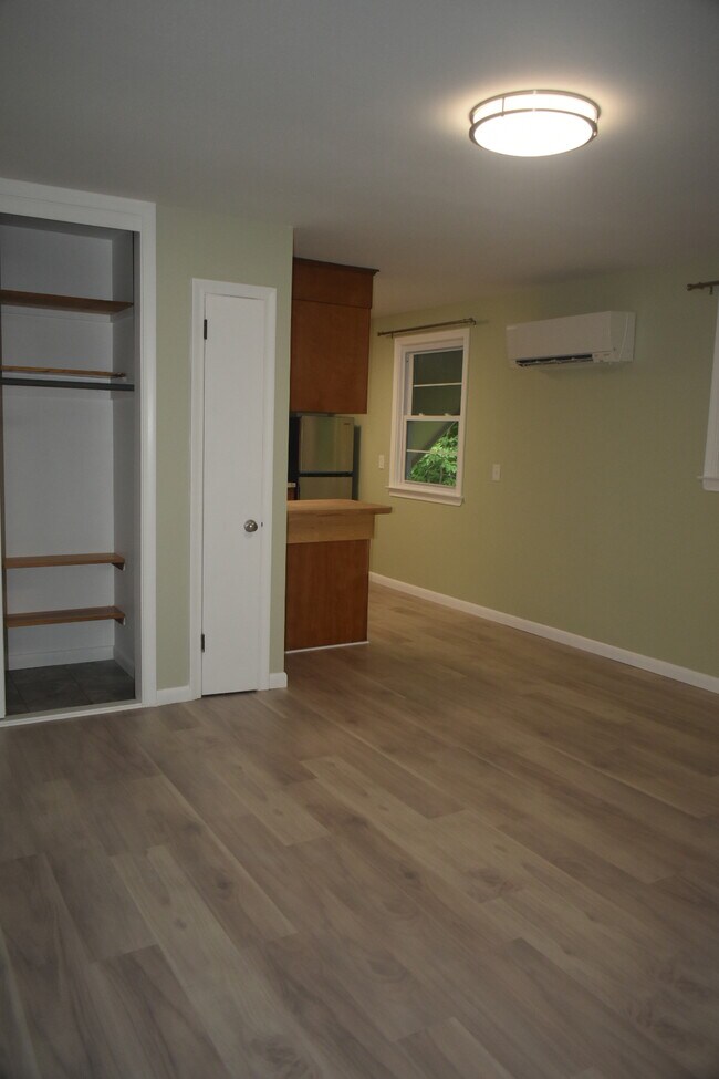 Photo - 1550 CT-12 Unidad 2