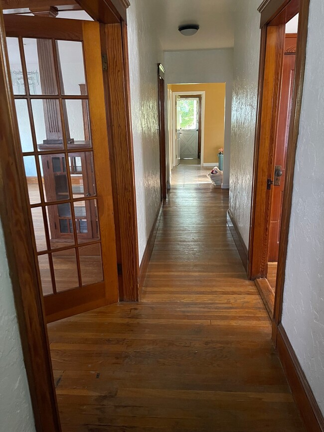 Building Photo - 17 Claremont Ave Unit 1