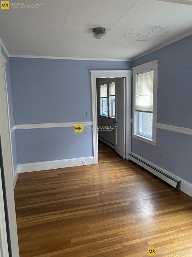 Photo - 110 Kenrick St Unidad 1