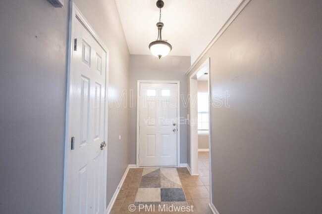 Photo - 7912 Bitternut Dr