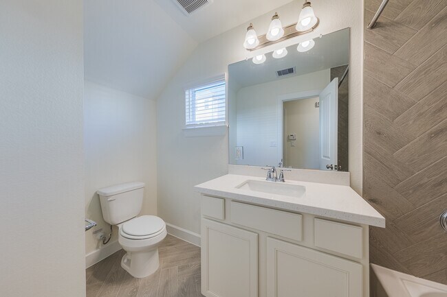 1920 Honey Mound Dr