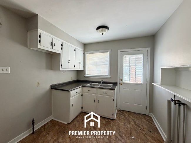 Photo - Cozy & Private 1BR/1BA Cottage | Fenced Yard & Washer/Dryer Included