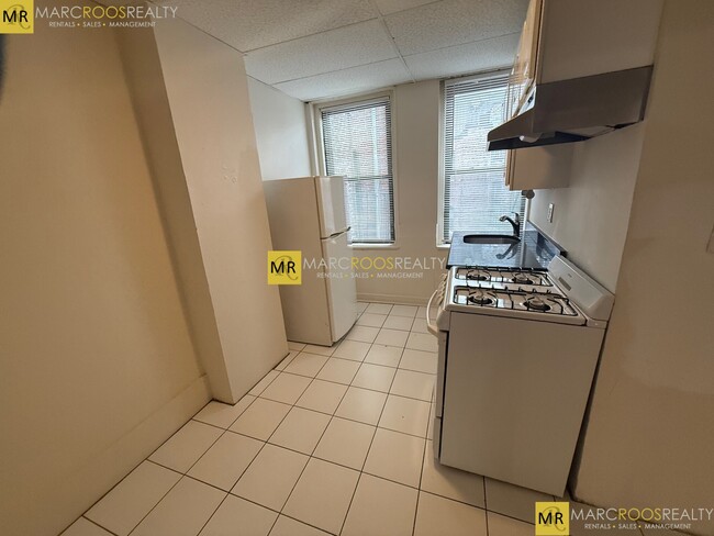 Photo - 13 Charter St