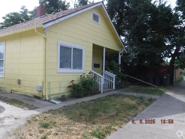 Building Photo - 108 N Columbus Ave Unit 108 N Columbus 2 Rental