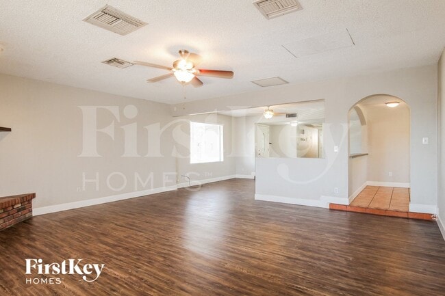 Photo - 4643 W Mountain View Rd