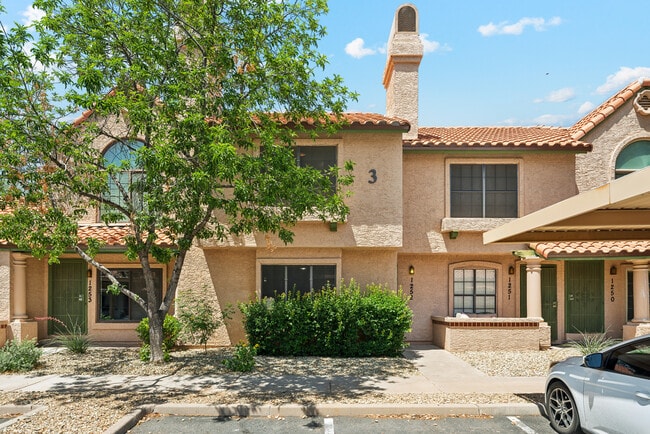Photo - 4901 E Kelton Ln