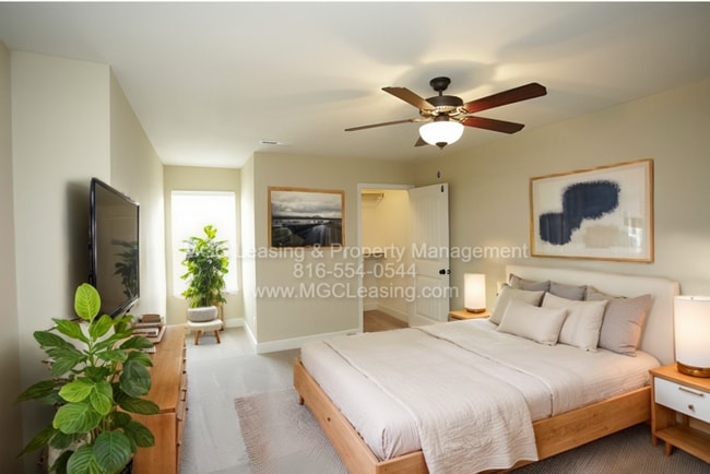 Photo - Luxury Living in Lee's Summit