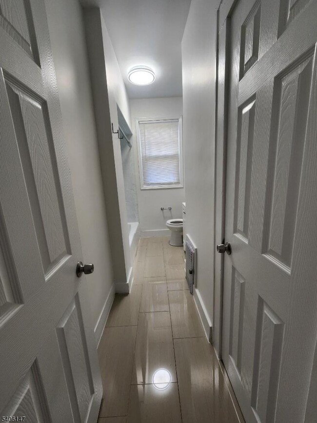 Photo - 9 Lois Pl Unit 2