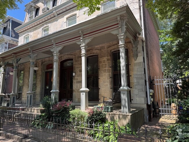 Building Photo - 3605 Hamilton St