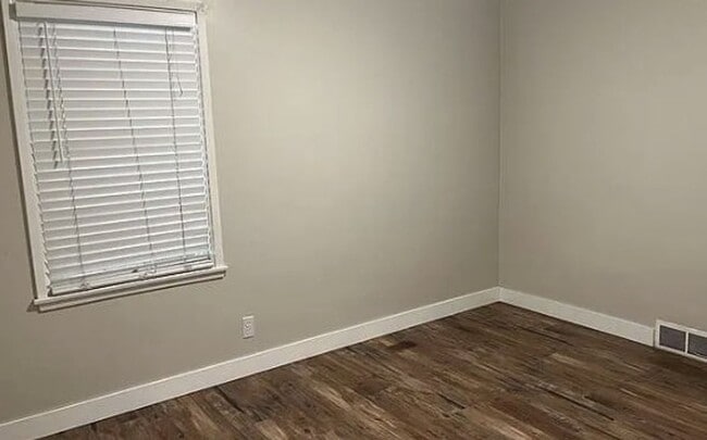 Photo - 126 N 1150 W