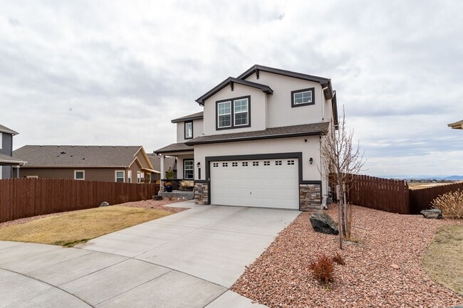 Photo - Exquisite 2-Story Home: Luxury Living in Tranquil Cul-de-Sac Setting!!