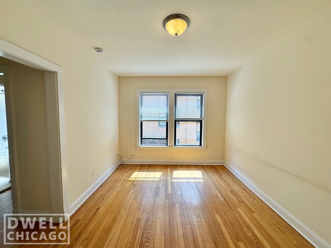 Building Photo - 2607 N Spaulding Ave Rental