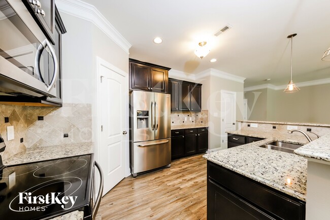 Photo - 136 Wintergreen Ct