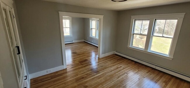 Photo - 981 Main St Unidad 1