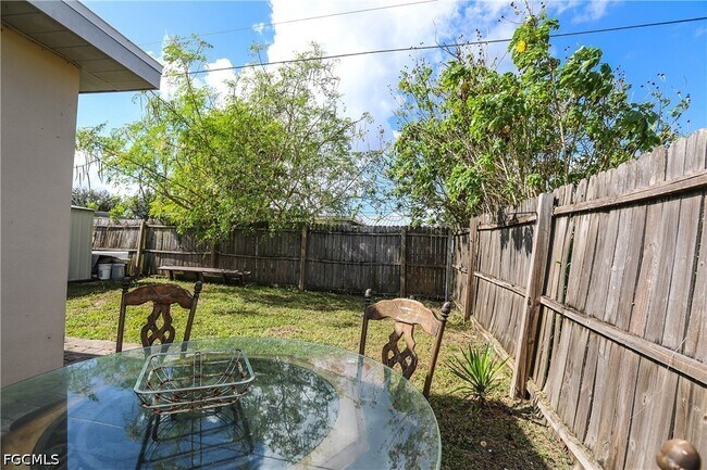 Photo - 907 Laredo Ave