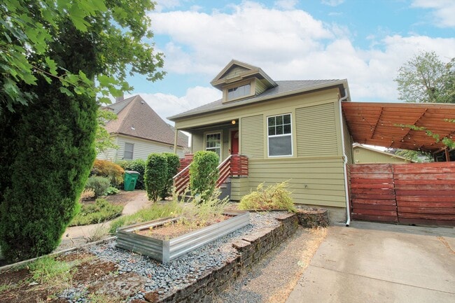 Photo - 1415 NE 74th Ave