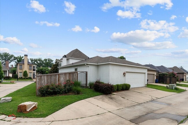 Photo - LUXURY LIVING IN THE PRESTIGIOUS PROVENANCE SUBDIVISION