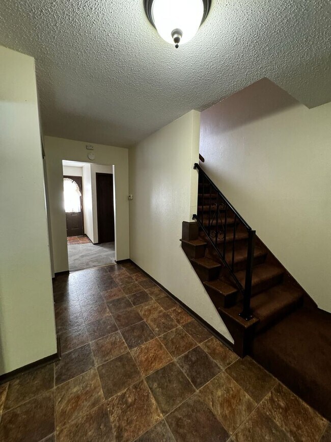 Spacious 4 Bedroom Home for Rent House Rental in Toledo, OH