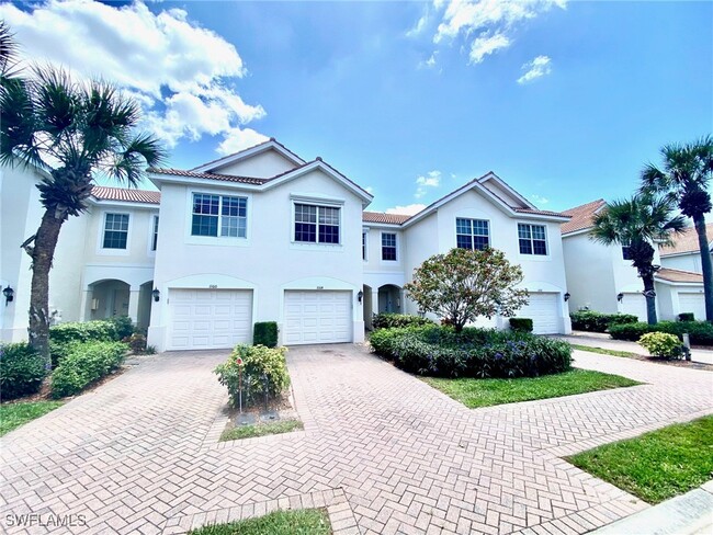 Photo - 1164 Oxford Ln Townhome