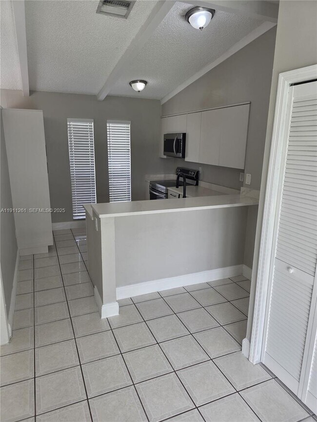 Photo - 16813 SW 107th Pl