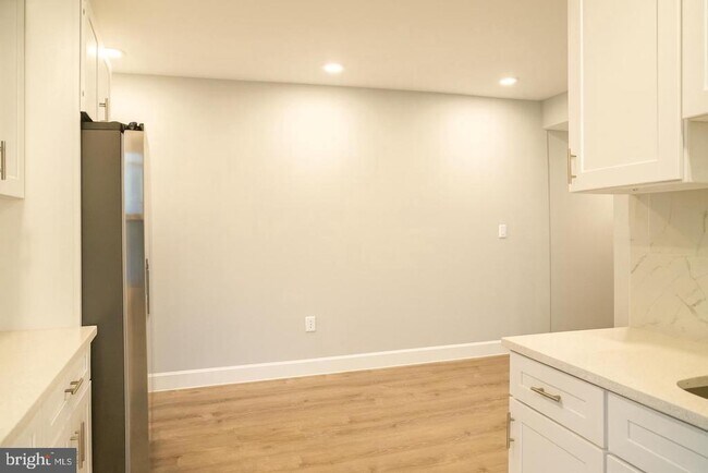 Photo - 6515 Torresdale Ave