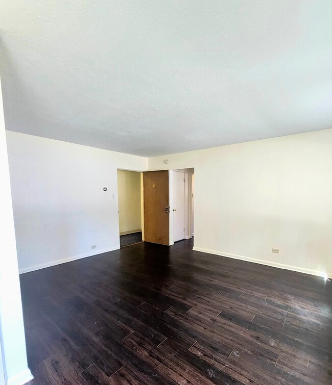 Photo - Dahlia Apartments