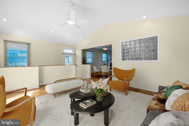 Photo - 6504 Stratford Rd